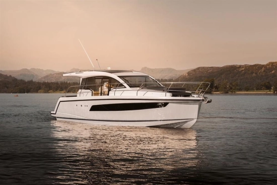 Sealine C335 usato - foto 1