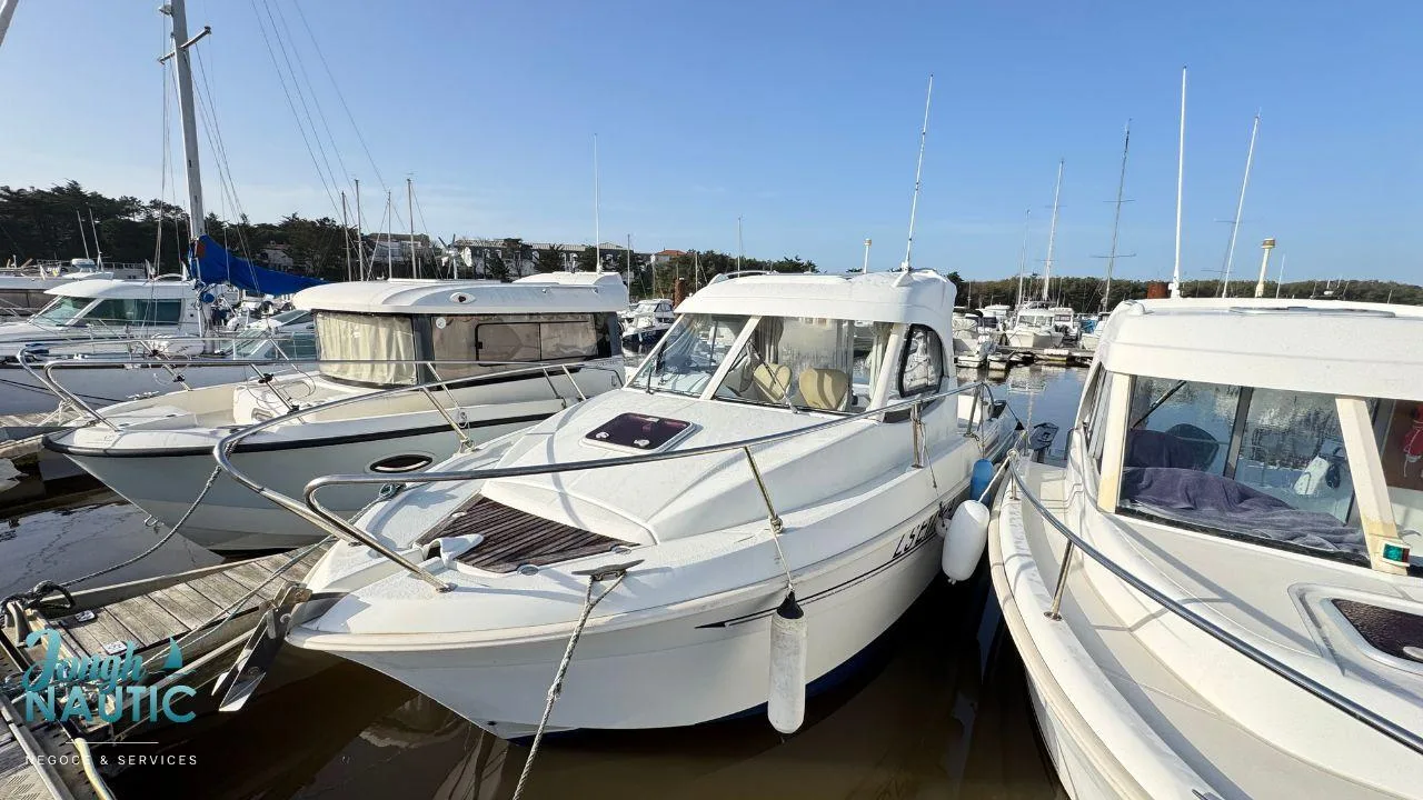 Beneteau Antares 7 usato - foto 1