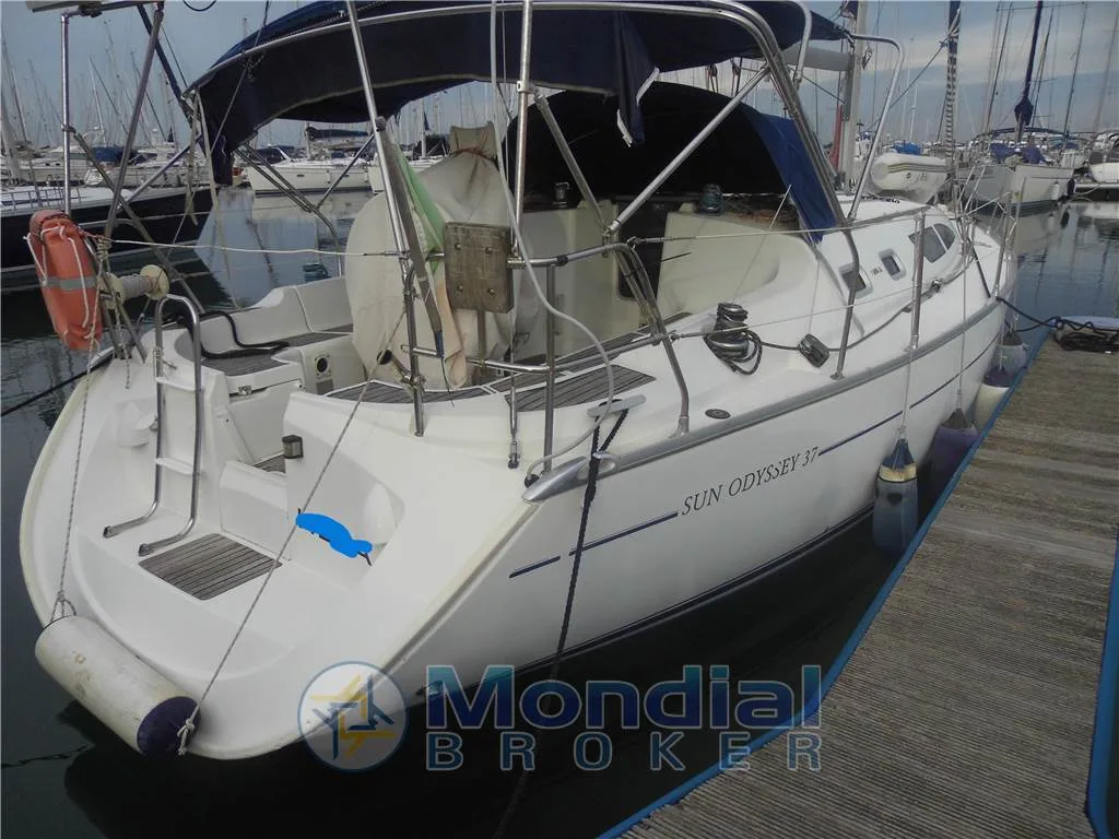 Jeanneau Sun Odyssey 37 usato - foto 1