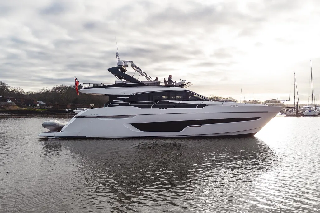Fairline Squadron 68 used - photo 1