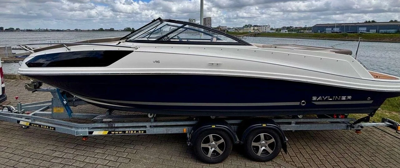 Bayliner VR6 Cuddy gebraucht - Foto 1