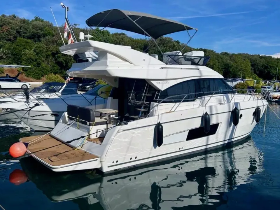 Bavaria Yachts Virtess 420 Fly gebraucht - Foto 1