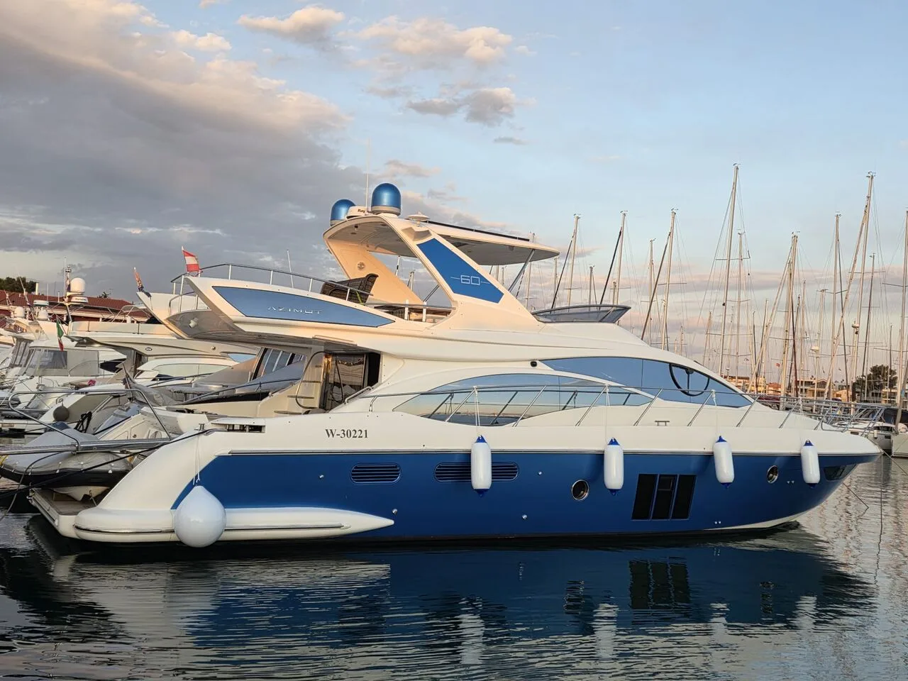 Azimut 58 Flybridge - Provisionsfrei used - photo 1