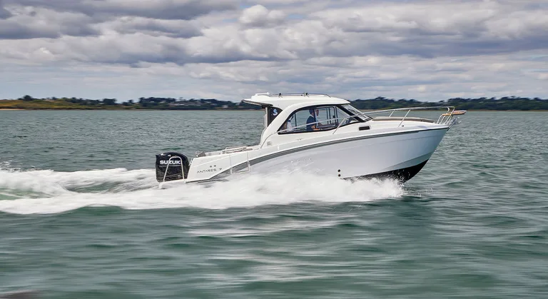 Beneteau Antares 7