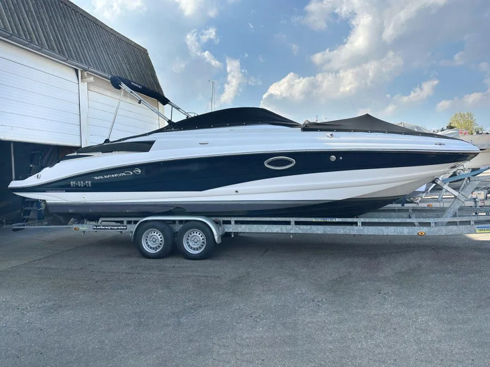 Crownline E6 used - photo 1