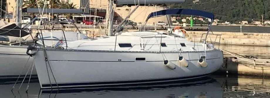 Beneteau Oceanis 331 A/C usato - foto 1