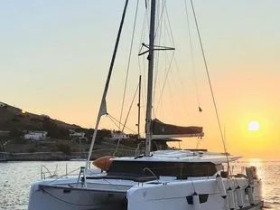 Fountaine Pajot Astrea 42 used - photo 1