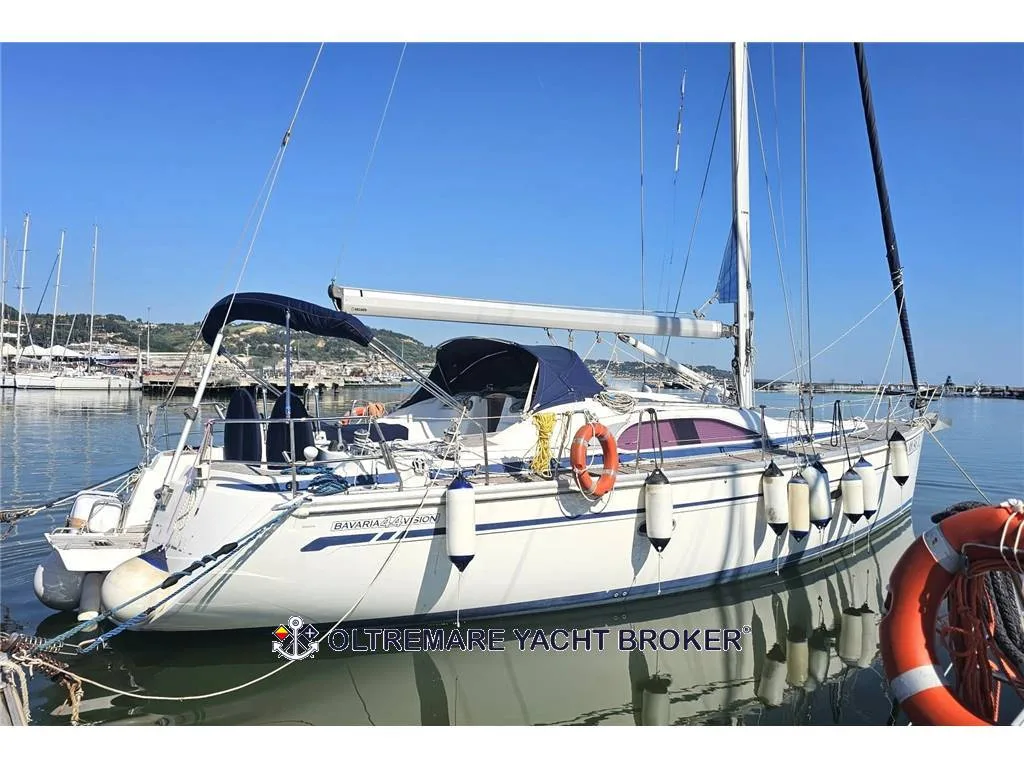 Bavaria Yachts BAVARIA 44 VISION used - photo 1 Bavaria Yachts BAVARIA 44 VISION used - photo 1