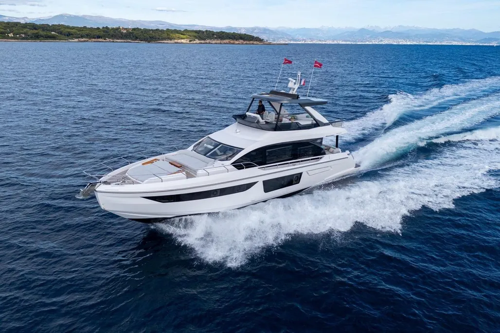 Azimut Fly 68 gebraucht - Foto 1