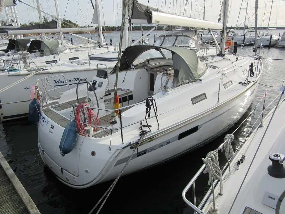 Bavaria Yachts 36 CRUISER used - photo 1