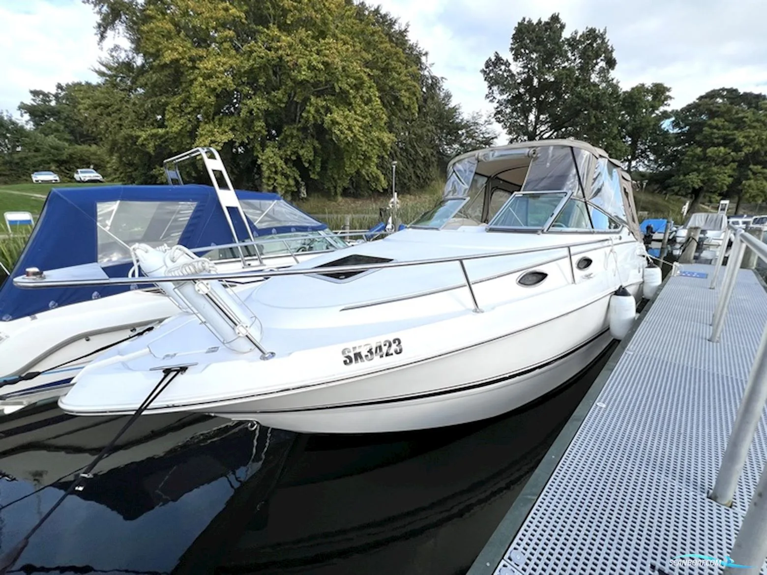 Chaparral 240 Signature used - photo 1