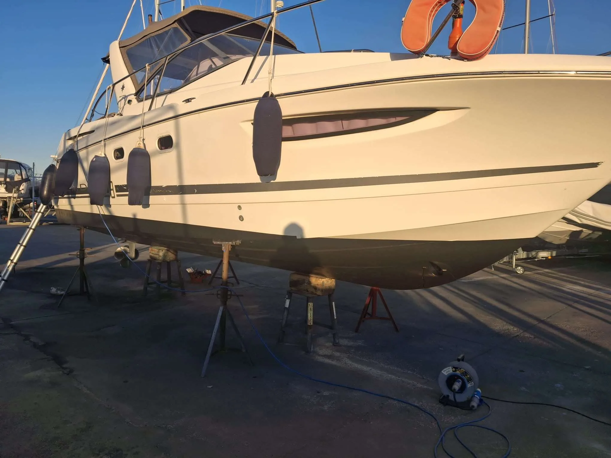 Jeanneau LEADER 8 gebraucht - Foto 1