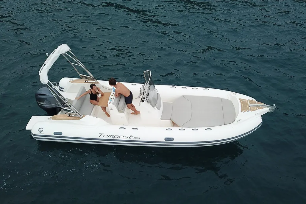 Capelli Tempest 700 Luxe gebraucht - Foto 1