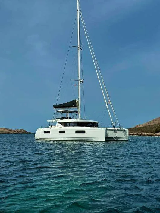 Lagoon 46 used - photo 1