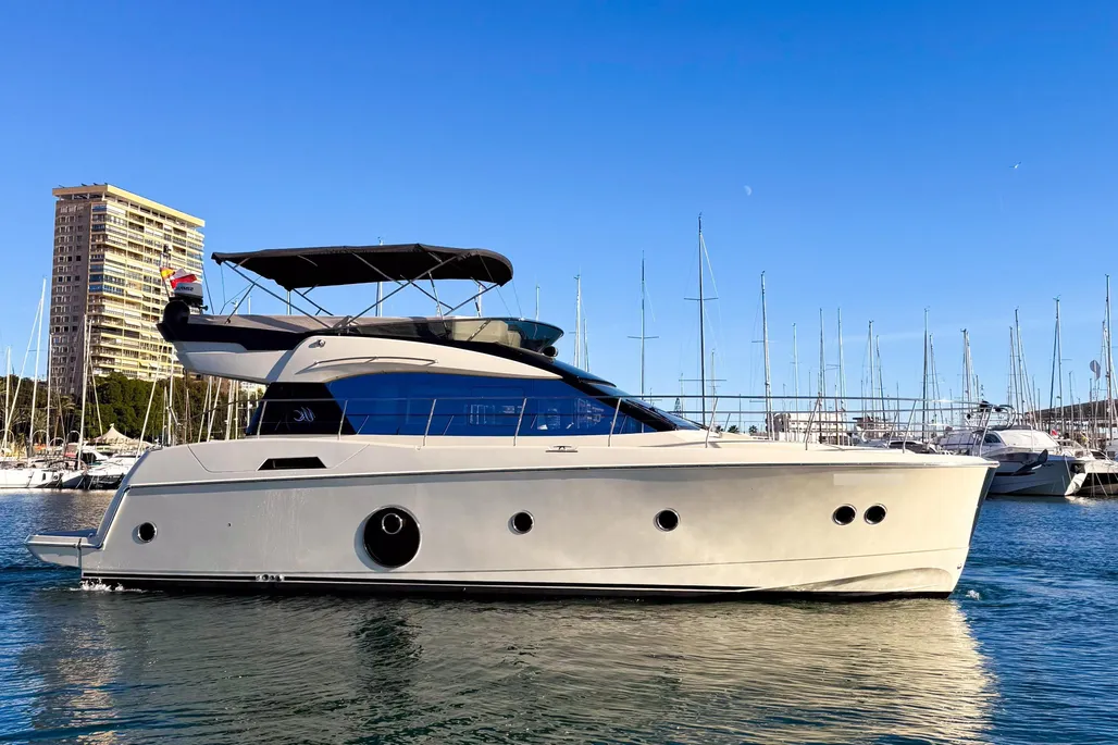 Beneteau Monte Carlo 5 used - photo 1