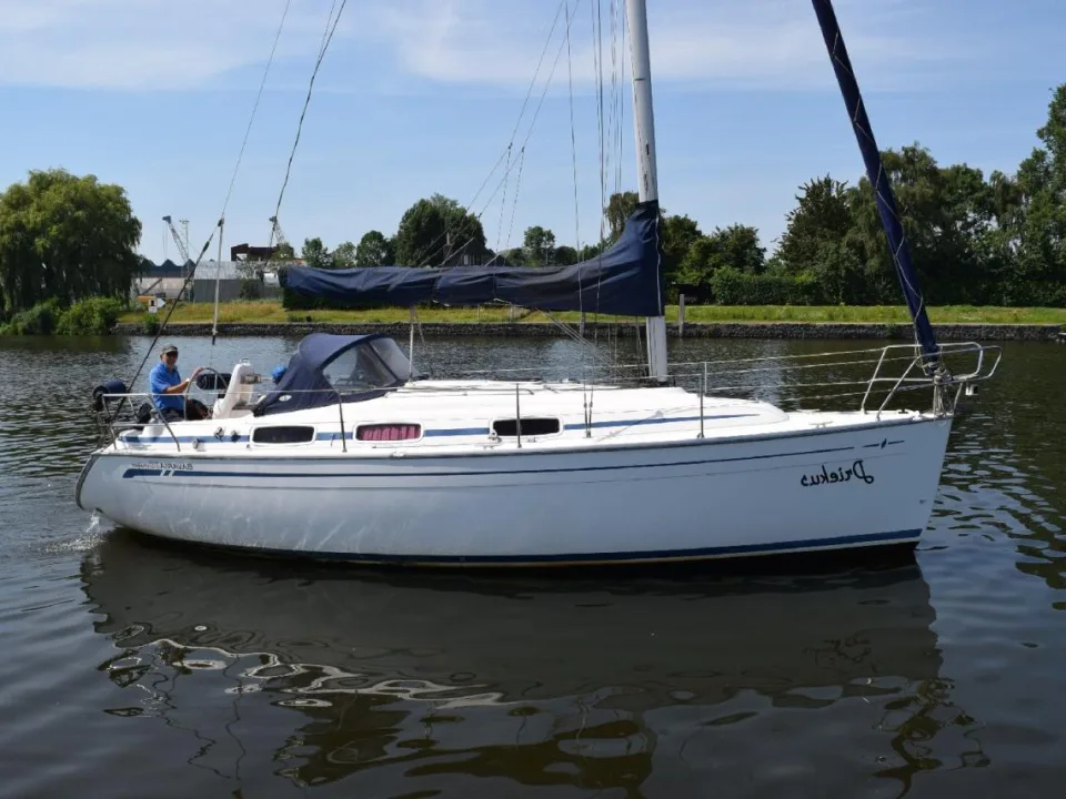 Bavaria Yachts 30 Cruiser used - photo 1