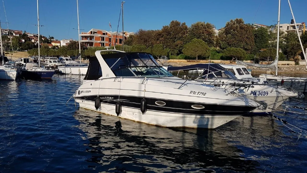 Larson Cabrio 274 d'occasion - photo 1 Larson Cabrio 274 d'occasion - photo 1