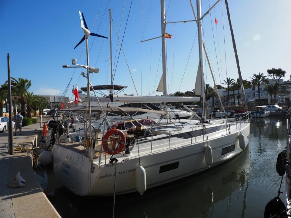 Bavaria Yachts C45 Style used - photo 1
