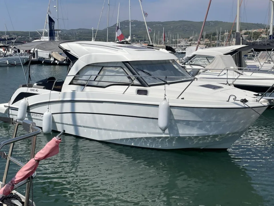 Beneteau Antares 8 d'occasion - photo 1