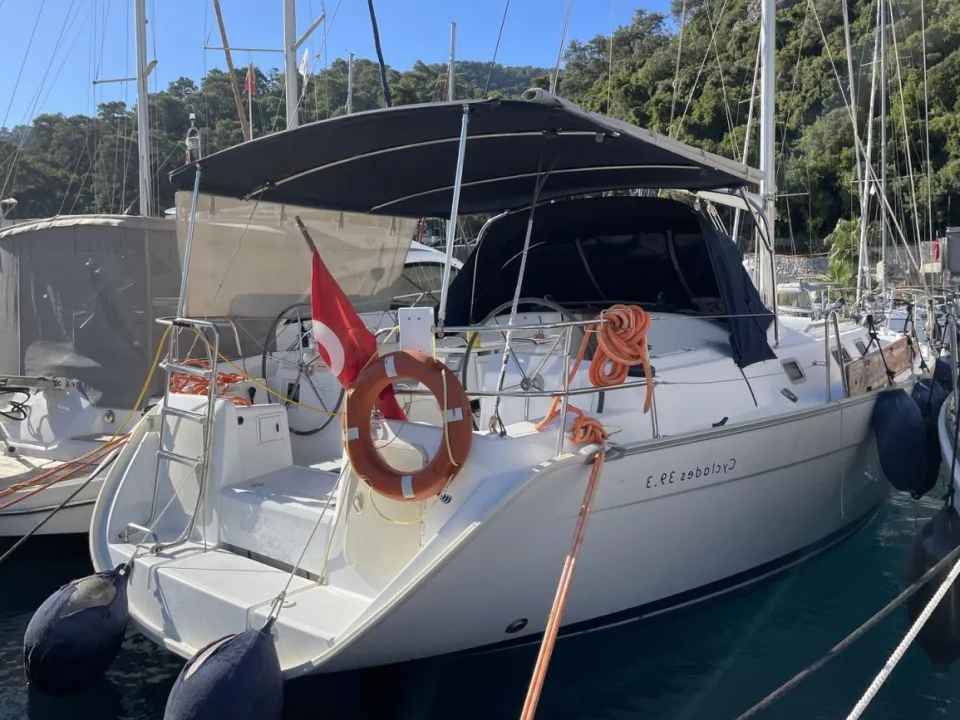 Beneteau Cylades 39.3 usato - foto 1