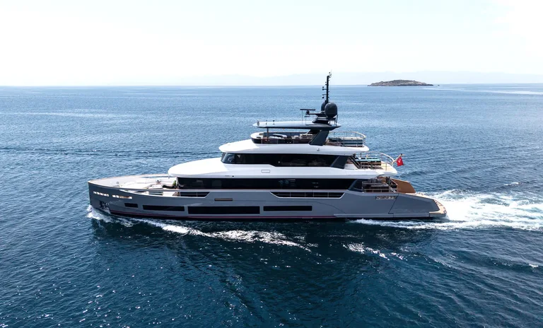 Sirena Yachts Sirena 118