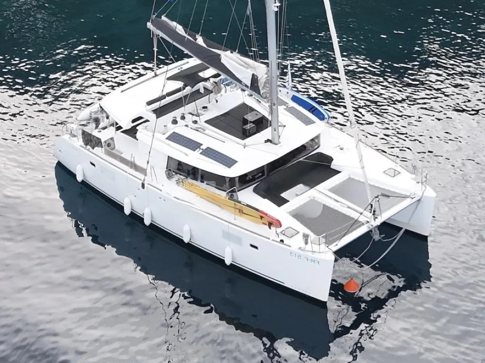Lagoon 450 Fly gebraucht - Foto 1