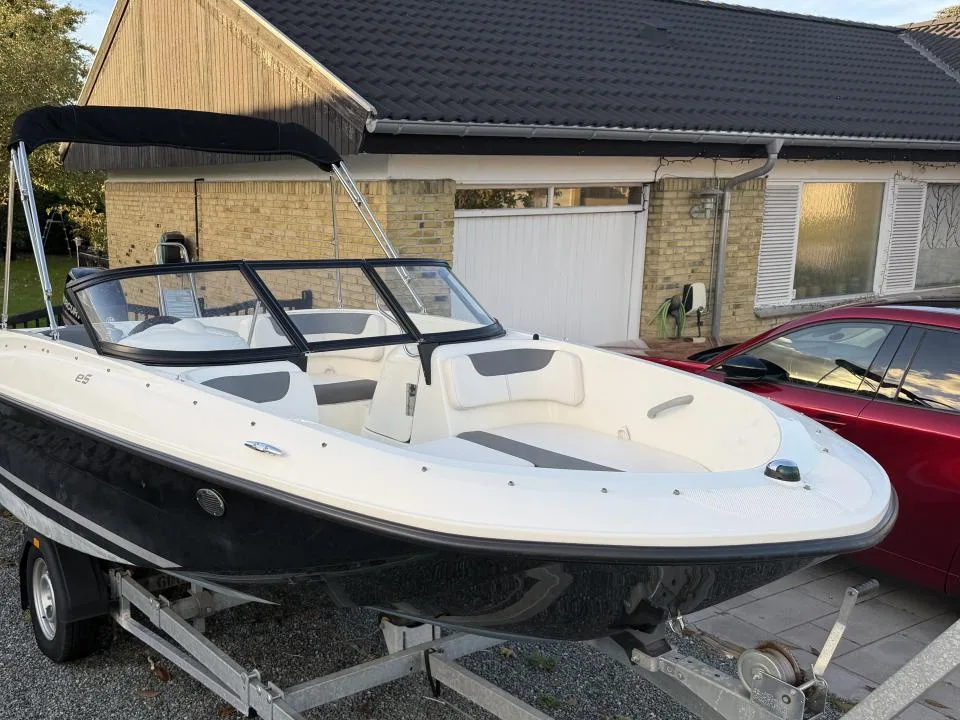 Bayliner E5 Element usato - foto 1