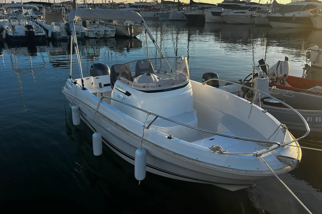 Jeanneau Cap Camarat 5.5 CC Serie 2 gebraucht - Foto 1
