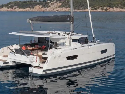 Fountaine Pajot Isla 40 used - photo 1