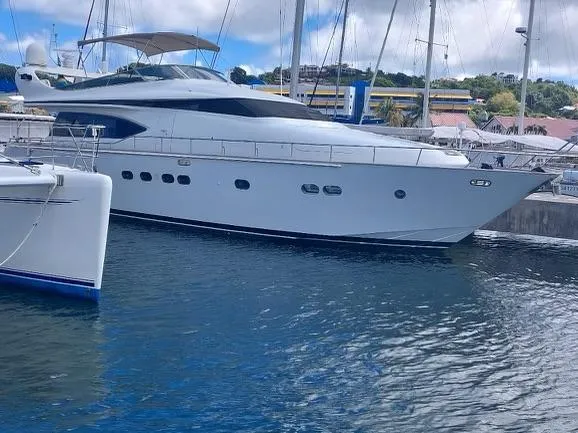 Maiora Motor Yacht used - photo 1