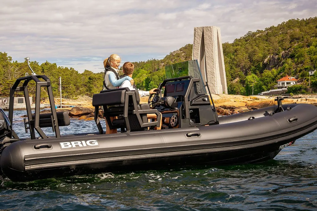 Brig Navigator 20 used - photo 1