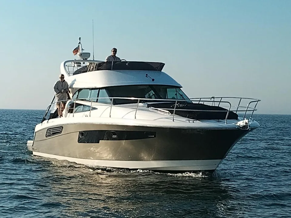 Jeanneau 42 Prestige gebraucht - Foto 1