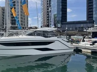 Bavaria Yachts SR 35 HT used - photo 1
