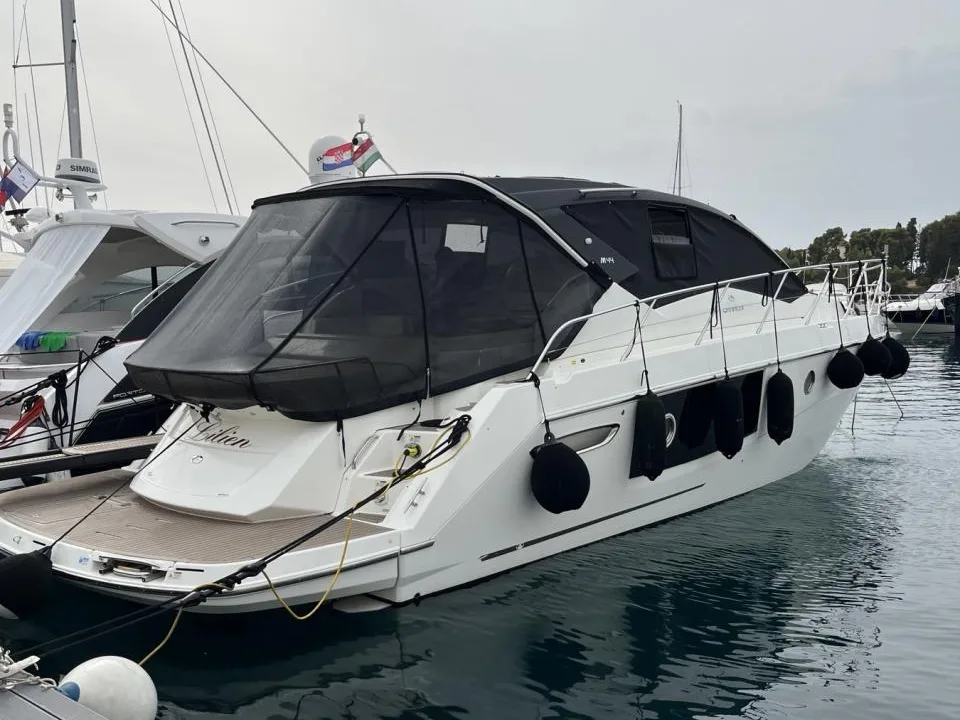 Cranchi M44 HT usato - foto 1
