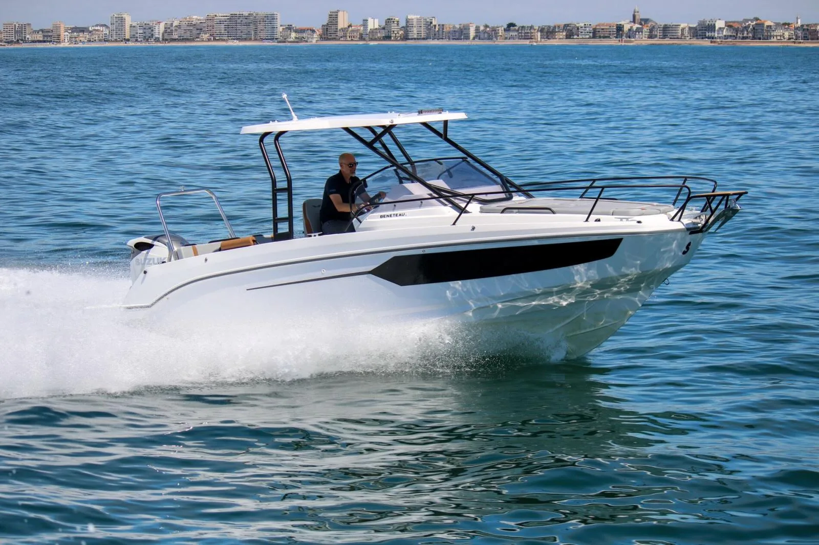 Beneteau Flyer 8 sundeck v2 d'occasion - photo 1