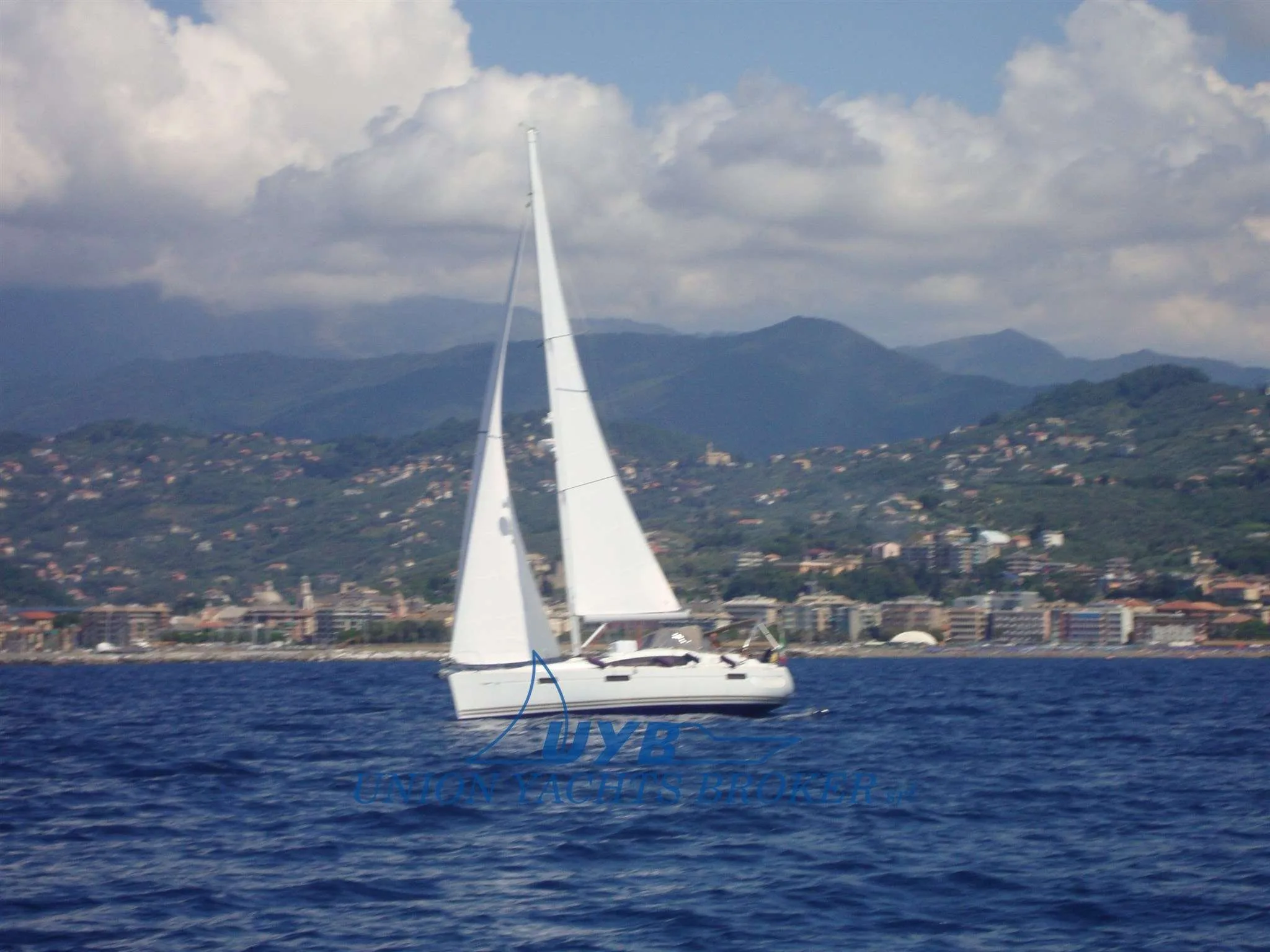 Jeanneau SUN ODYSSEY 42 DS S2 d'occasion - photo 1 Jeanneau SUN ODYSSEY 42 DS S2 d'occasion - photo 1
