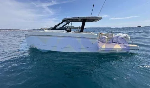 Beneteau GRAN TURISMO 35 NEW usato - foto 1