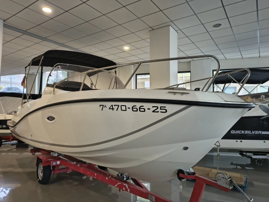Quicksilver Sundeck Activ 675 used - photo 1