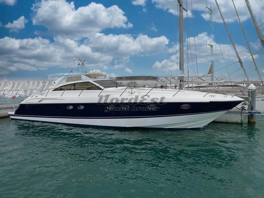 Princess Yachts V55 used - photo 1