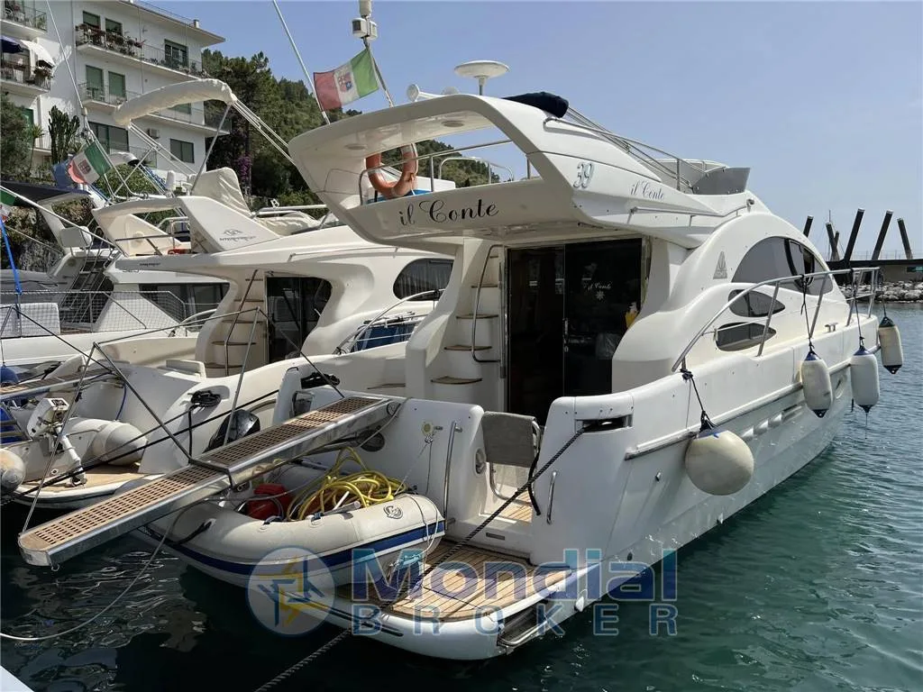 Azimut 39 FLY gebraucht - Foto 1