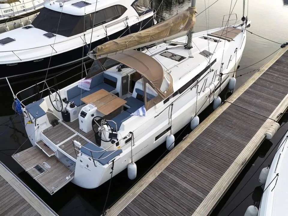 Jeanneau Sun Odyssey 440 used - photo 1