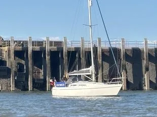 Moody 31 Mk2 Bilge Keel, Wheel Steering used - photo 1