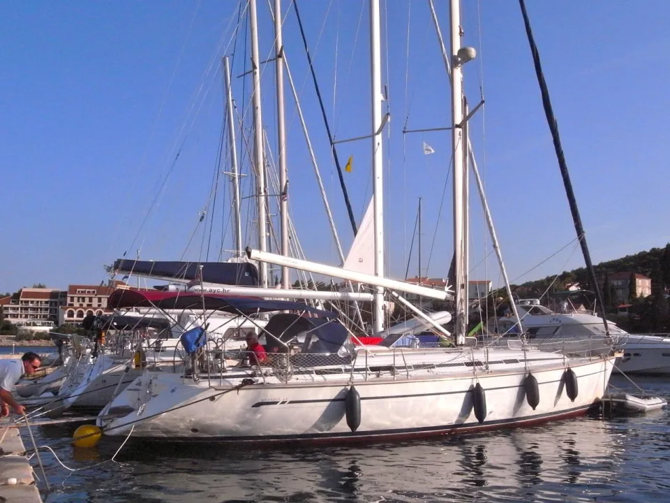Bavaria Yachts 49 used - photo 1