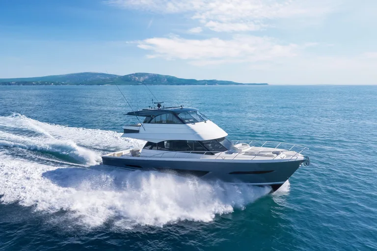 Maritimo M600 Black Edition