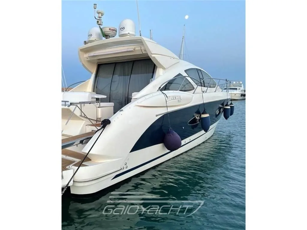 Azimut Atlantis 50x4 used - photo 1