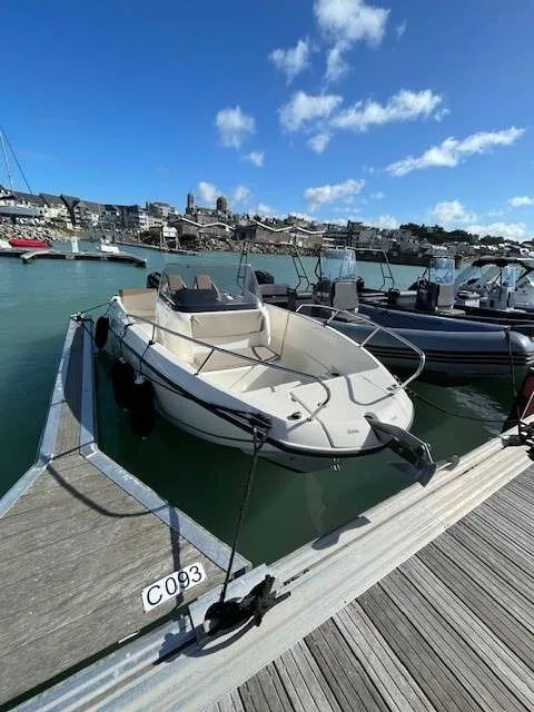 Quicksilver ACTIV 675 OPEN gebraucht - Foto 1