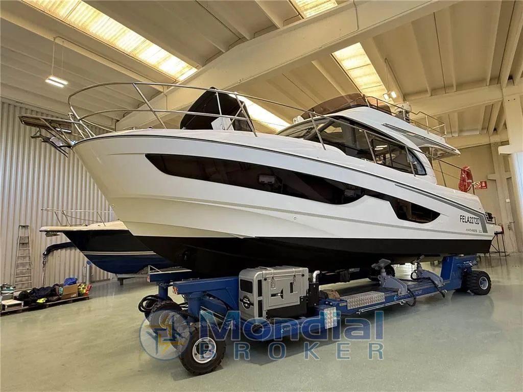 Beneteau Antares 11 OB Fly gebraucht - Foto 1 Beneteau Antares 11 OB Fly gebraucht - Foto 1