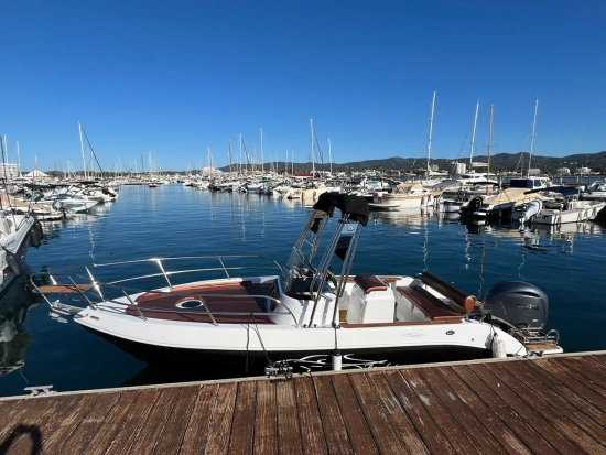 Aquabat Sport Cabin 21 used - photo 1