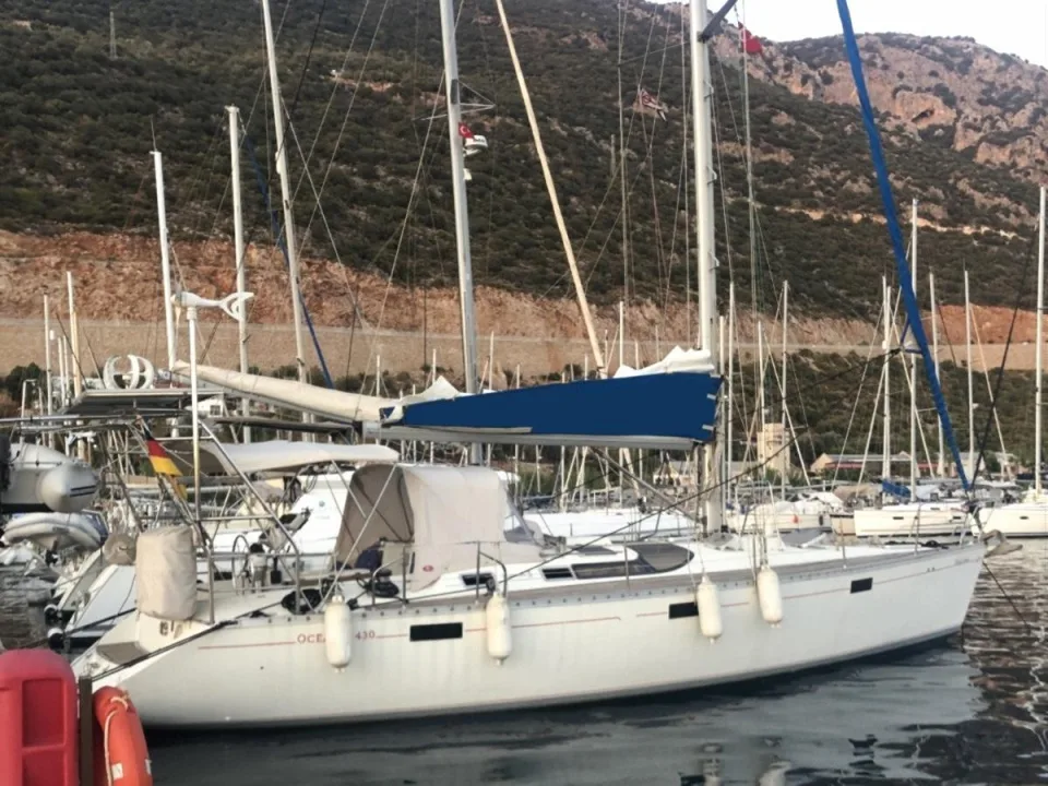 Beneteau Oceanis 430 Owner's Version usato - foto 1