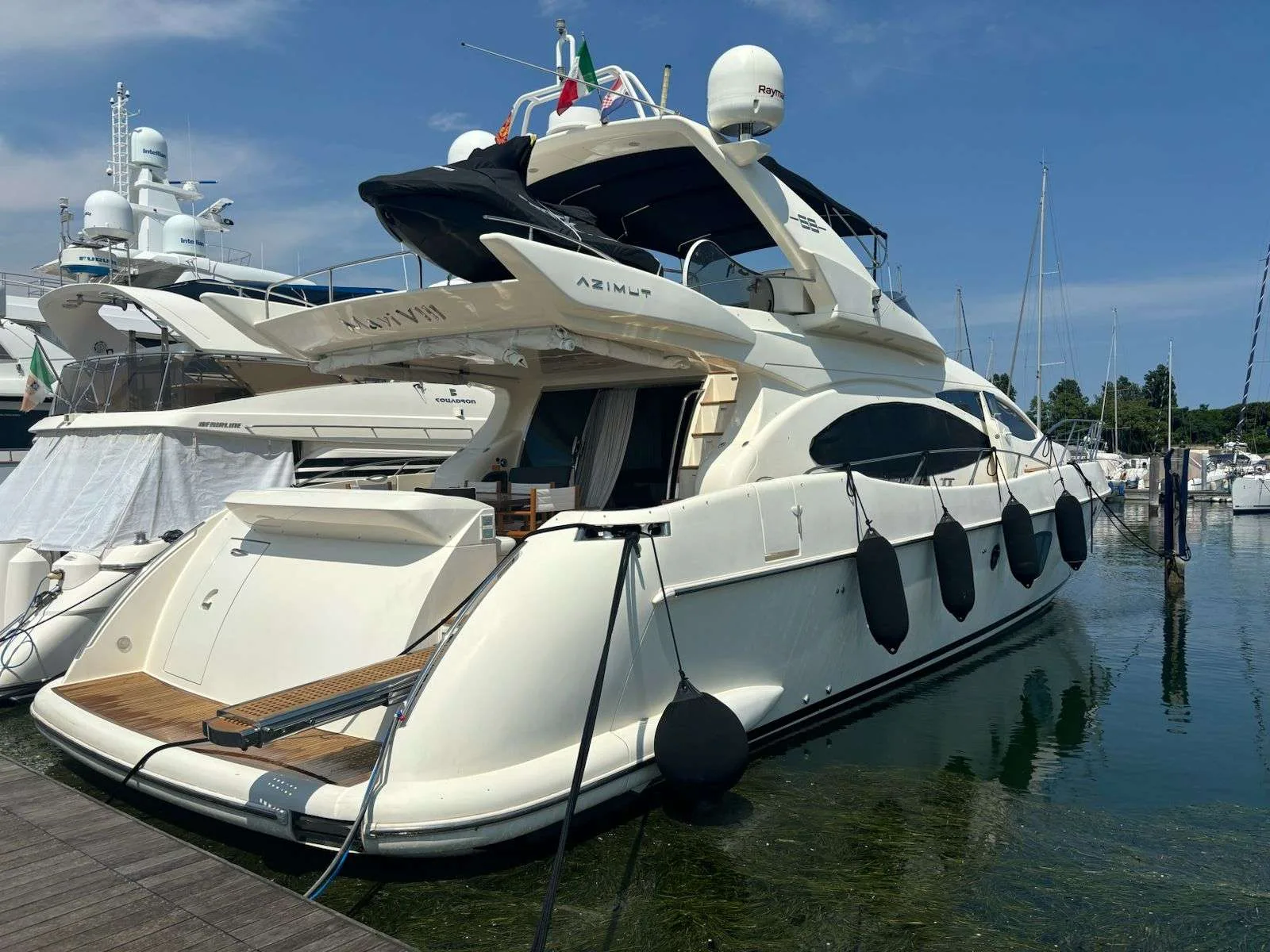 Azimut 68 FLY gebraucht - Foto 1